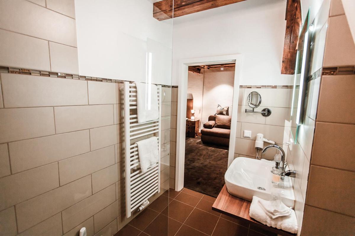 Landhotel Kahltalmuehle Alzenau in Unterfranken Pokoj fotografie